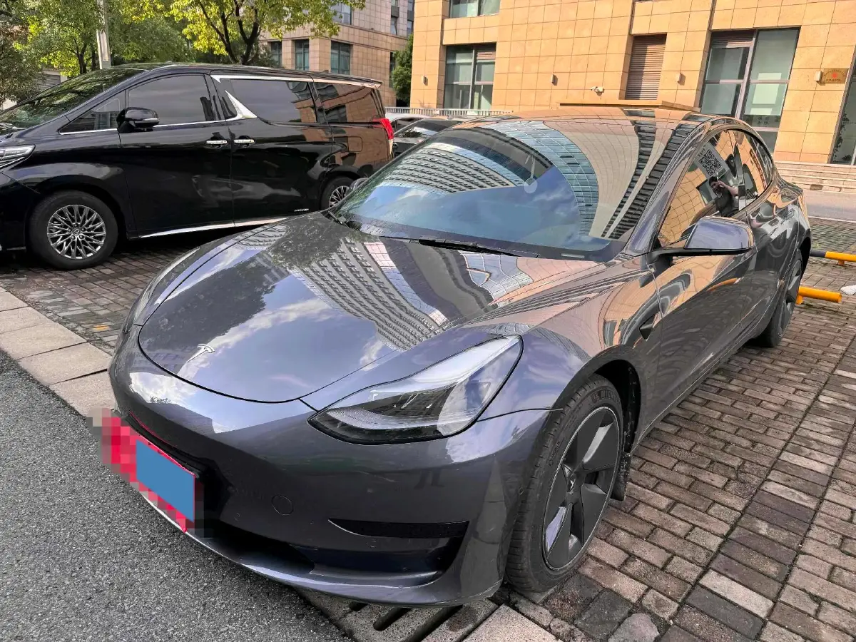 2022 Tesla Model 3 BEV 60KWH