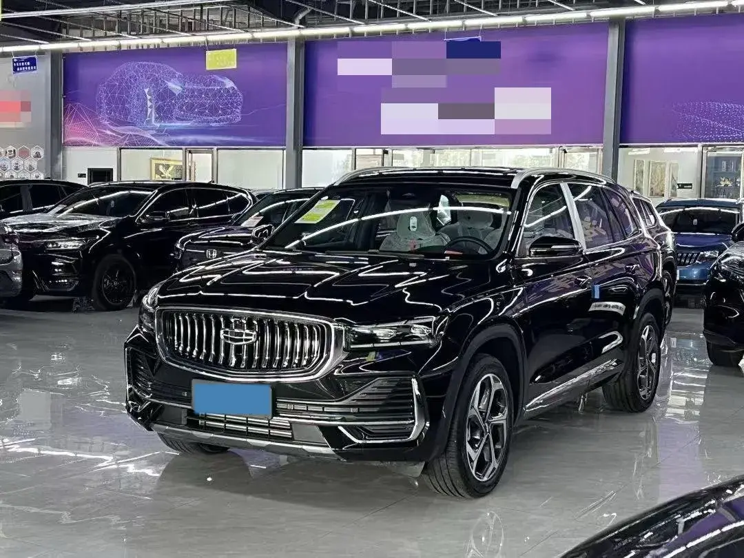 2025 Geely Monjaro 2.0T 238HP L4 8AT