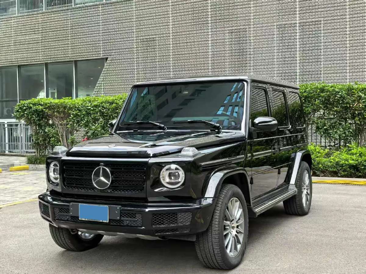 2023 Mercedes-Benz G AMG 4.0T 585HP V8 9AT