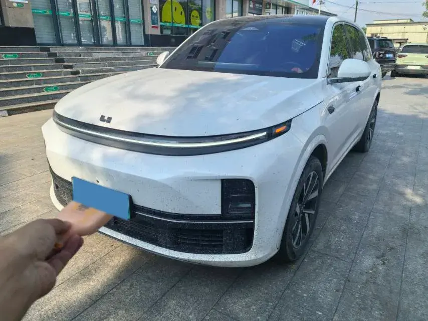 2023 Li L7 Range Extended 154HP REEV 40.9KWH