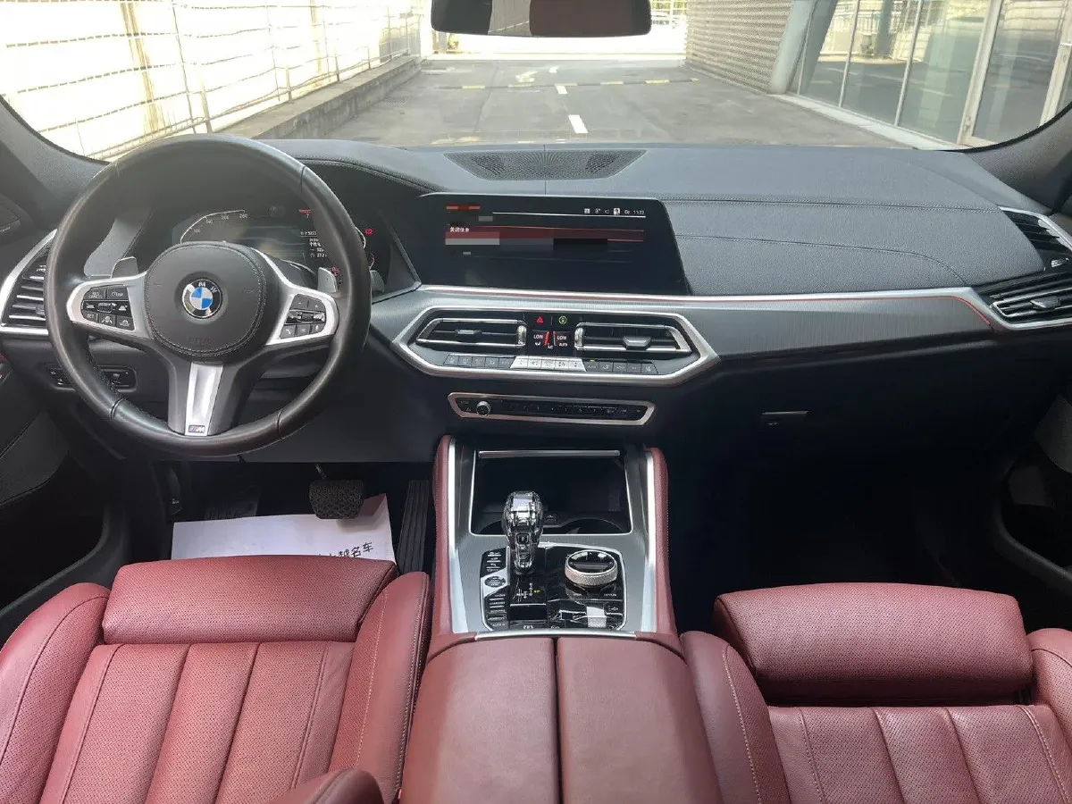 2021 BMW X6 3.0T 340HP L6 8AT,autocango,china used car exporter,china ev exporter,chinese used car exporter,chinese used ev exporter