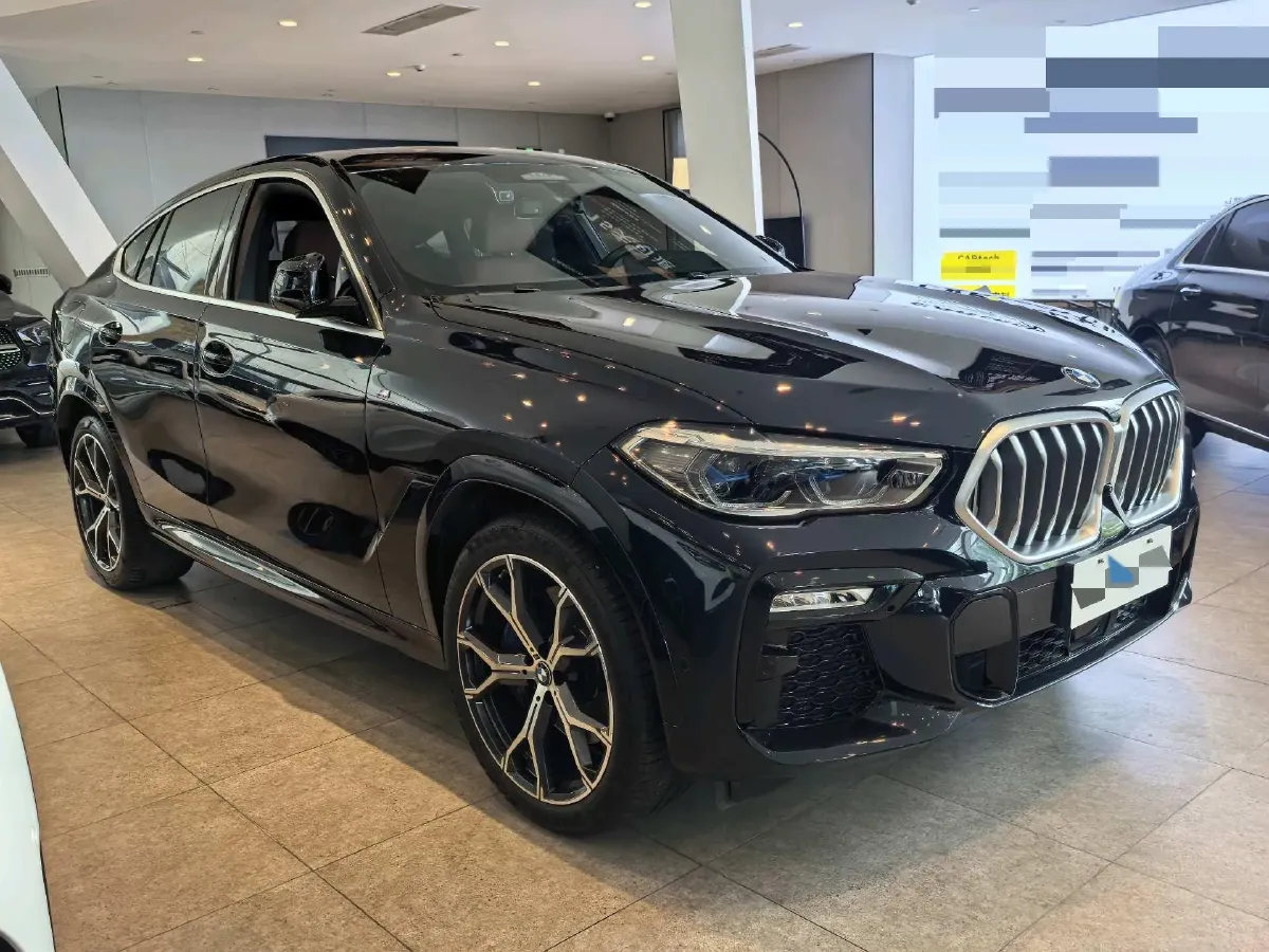 2021 BMW X6 3.0T 340HP L6 8AT,autocango,china used car exporter,china ev exporter,chinese used car exporter,chinese used ev exporter