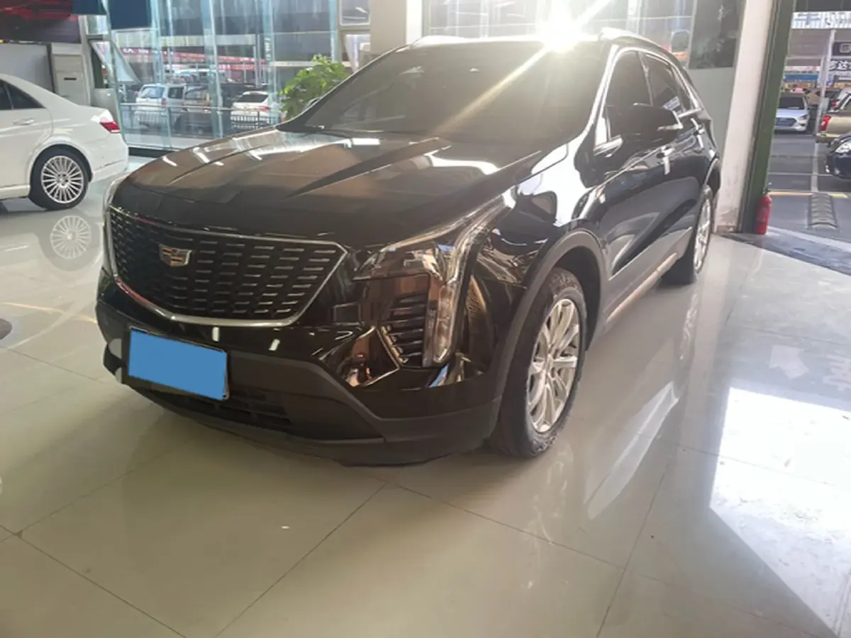 2021 Cadillac XT4 2.0T 237HP L4 9AT