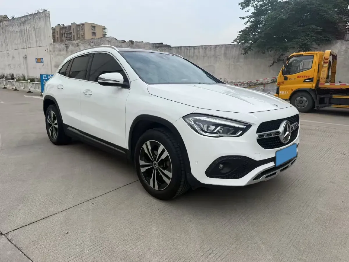 2022 Mercedes-Benz GLA Class 1.3T 163HP L4 7DCT,autocango,china used car exporter,china ev exporter,chinese used car exporter,chinese used ev exporter