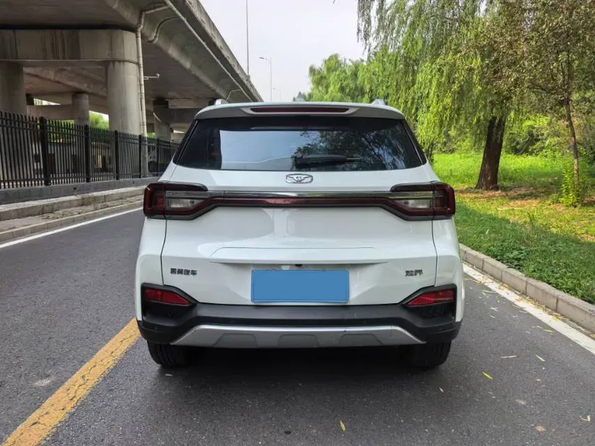 2024 KaiYi XuanJie Pro 1.5T 156HP L4 CVT,autocango,china used car exporter,china ev exporter,chinese used car exporter,chinese used ev exporter