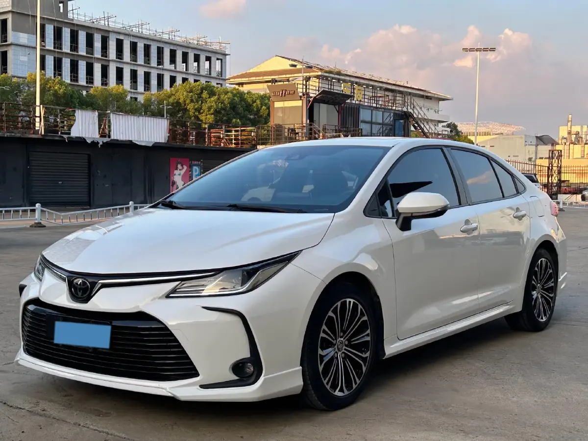 2019 Toyota Corolla 1.2T 116HP L4 CVT