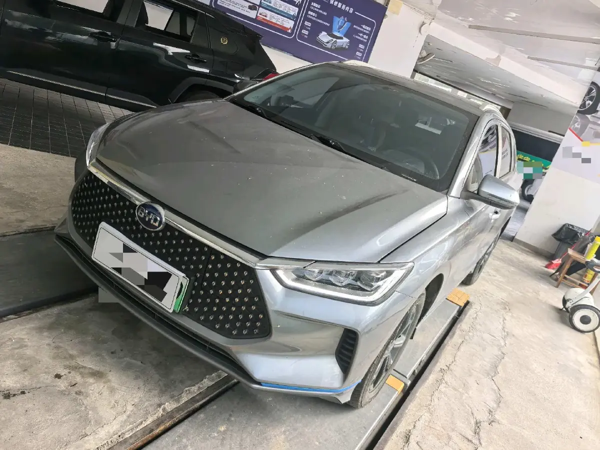 2021 BYD e2 BEV 43.2KWH