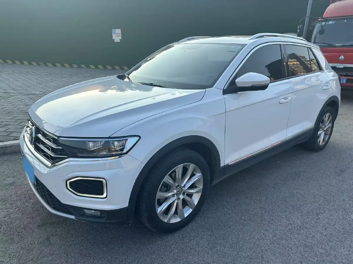 2020 Volkswagen T-Roc 1.4T 131HP L4 7DCT