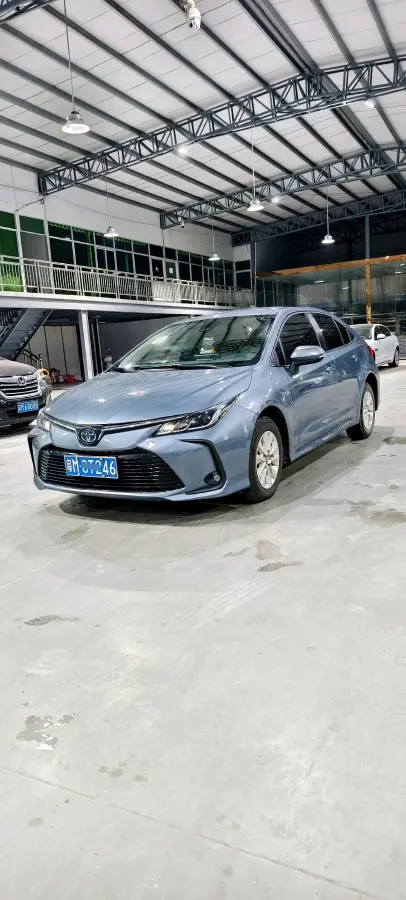 2021 Toyota Corolla 1.8L 98HP L4 E-CVT Hybrid