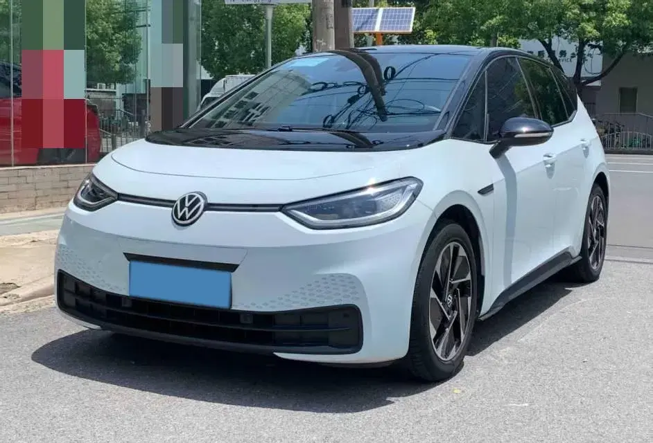 2023 Volkswagen ID.3 BEV 52.8KWH