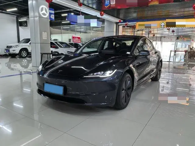 2025 Tesla Model 3 BEV 62.5KWH