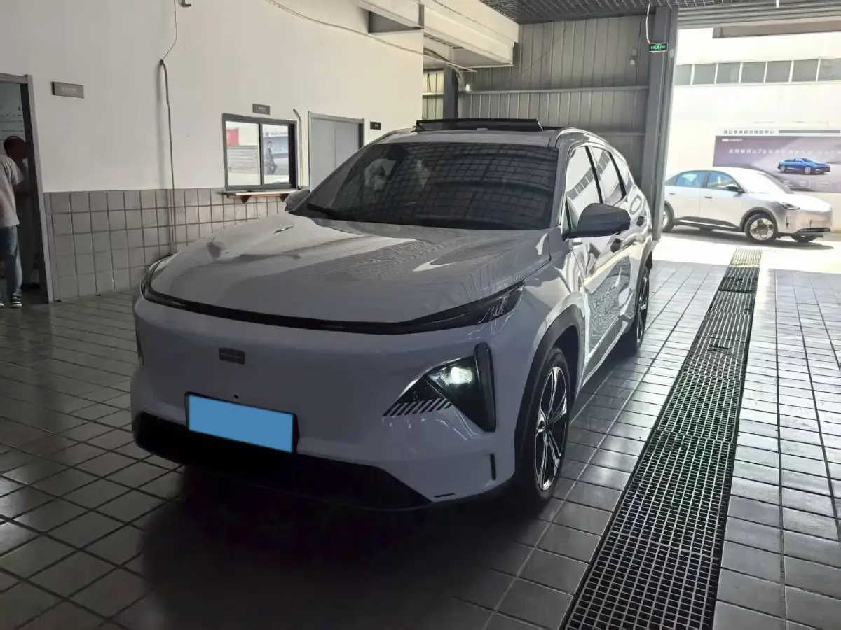2023 Geely Galaxy L7 1.5T 163HP L4 3DHT PHEV 18.7KWH