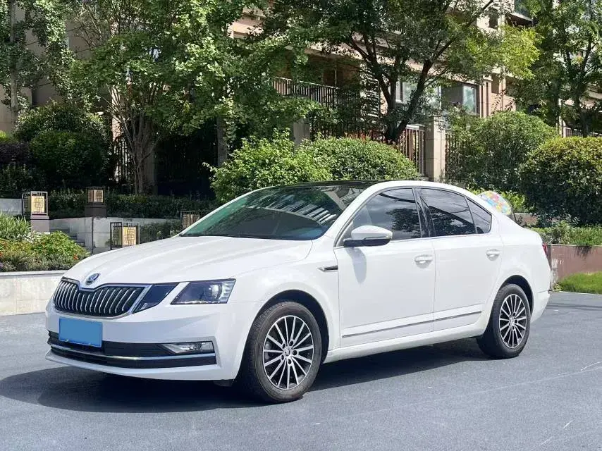 2020 Skoda Octavia 1.2T 116HP L4 7DCT