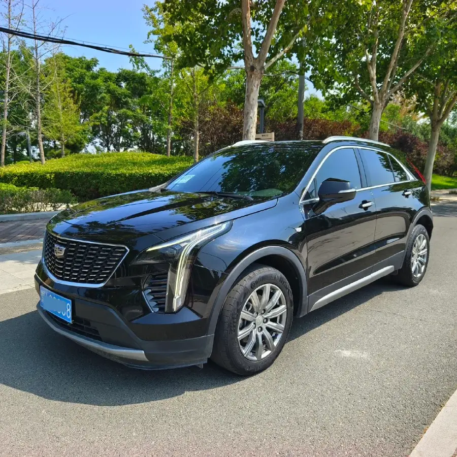 2022 Cadillac XT4 2.0T 237HP L4 9AT