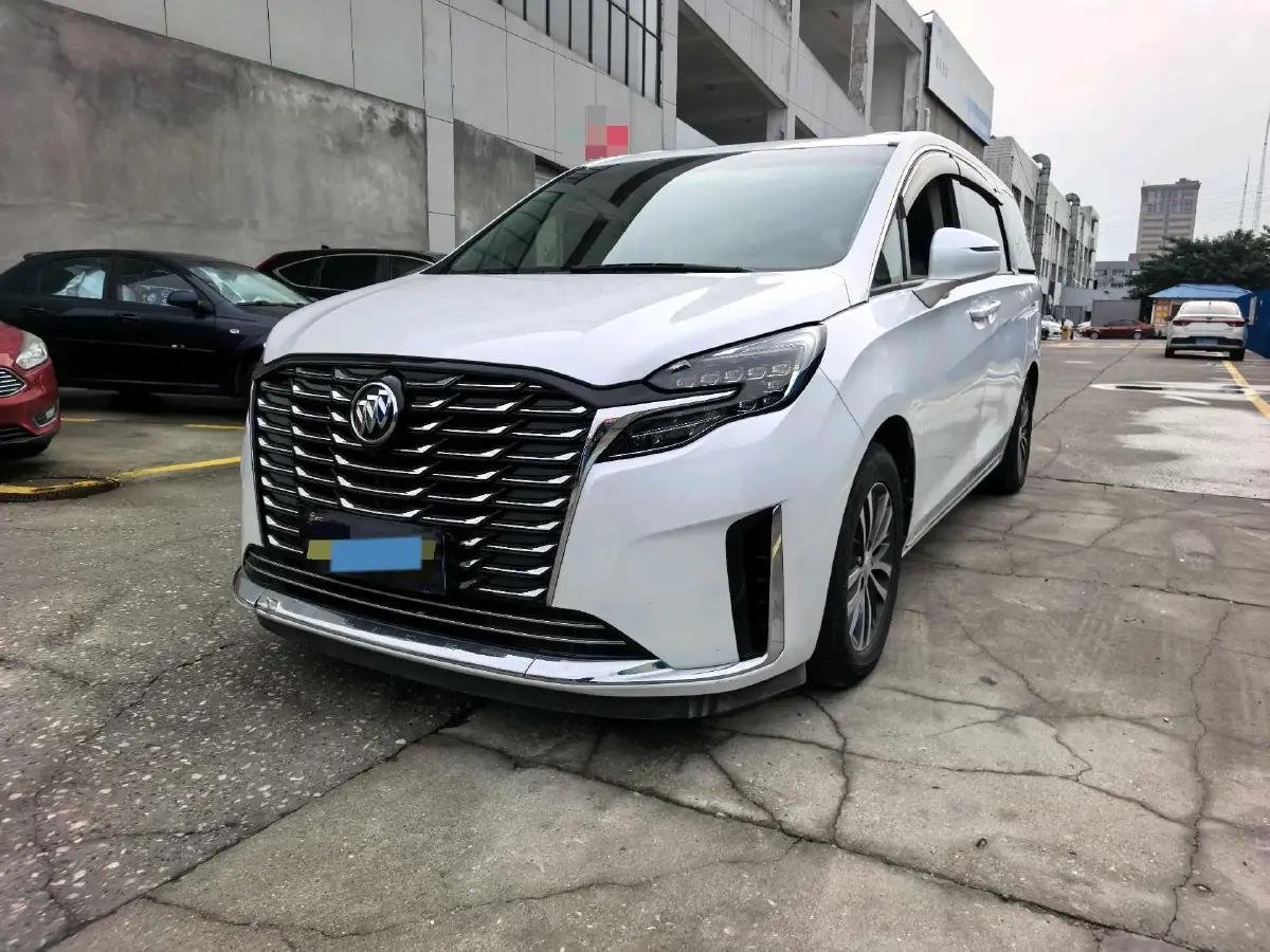 2023 Buick GL8 2.0T 237HP L4 9AT