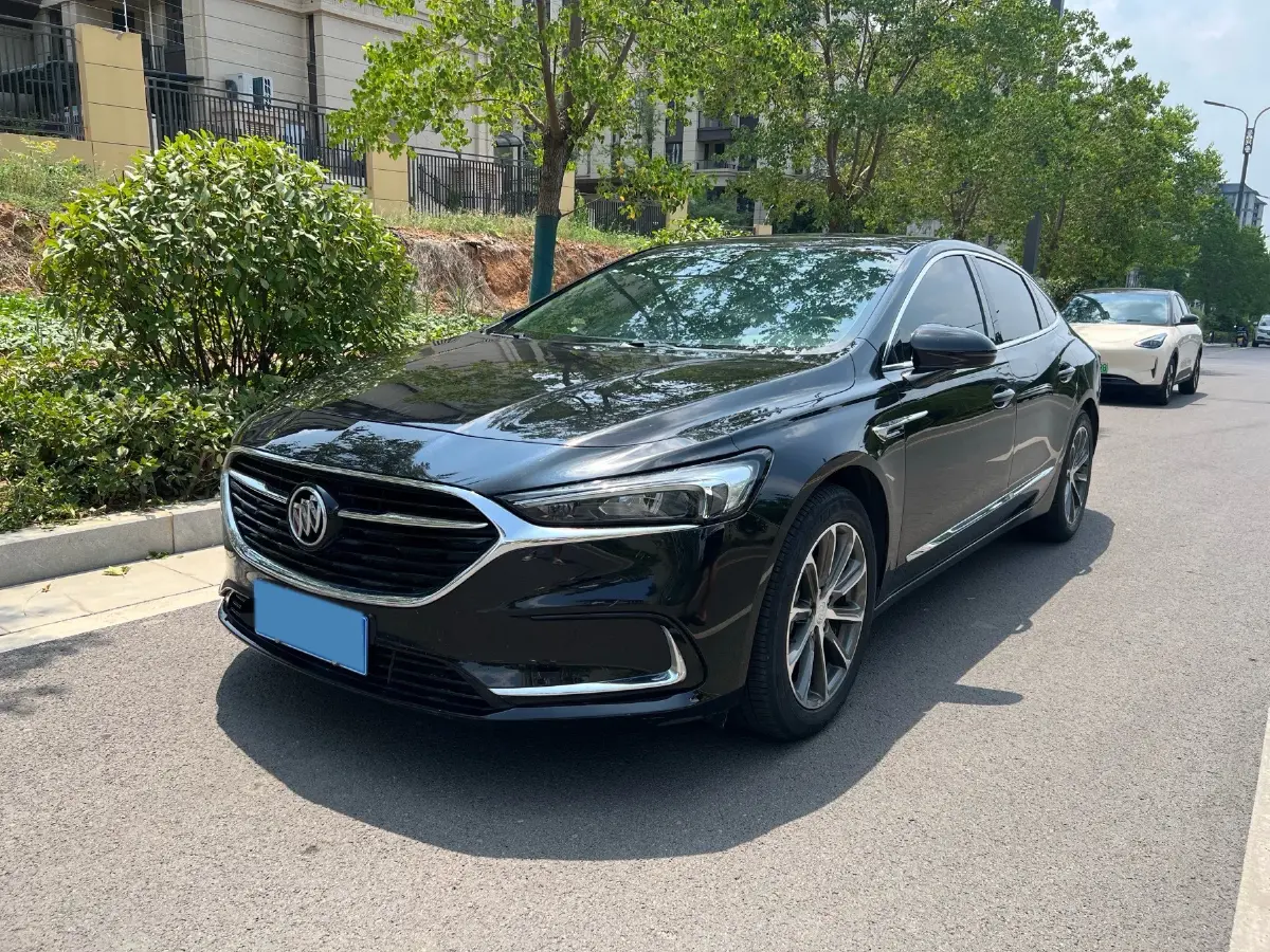 2020 Buick Larcosse 2.0T 237HP L4 9AT