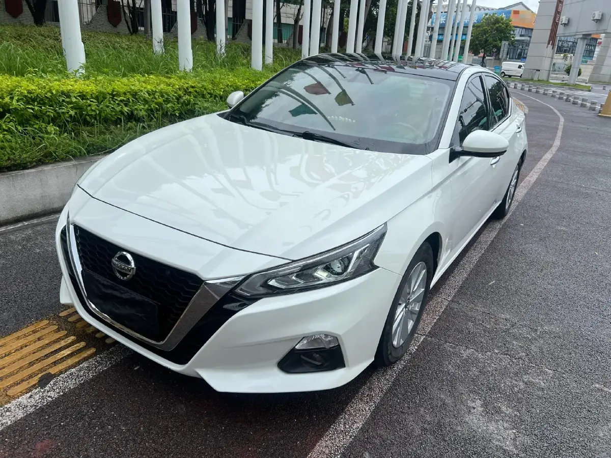 2020 Nissan Teana 2.0L 159HP L4 CVT