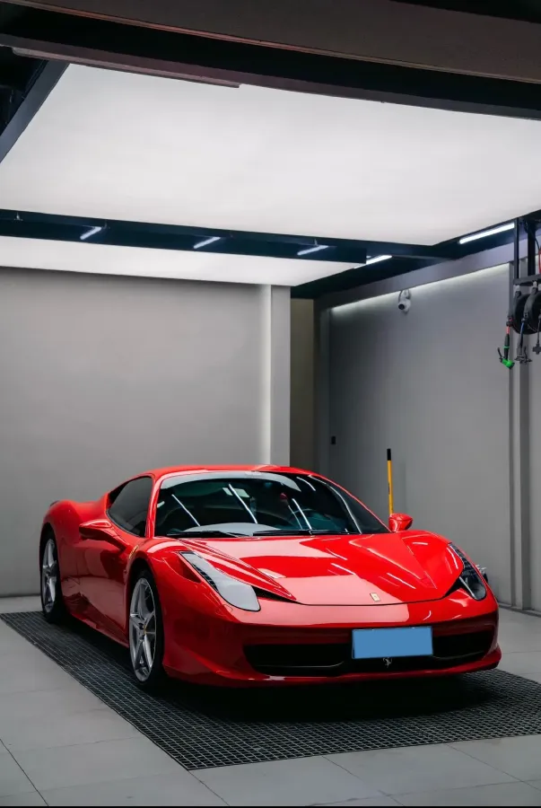 2013 Ferrari 458 4.5L 570HP V8 7DCT,autocango,china used car exporter,china ev exporter,chinese used car exporter,chinese used ev exporter