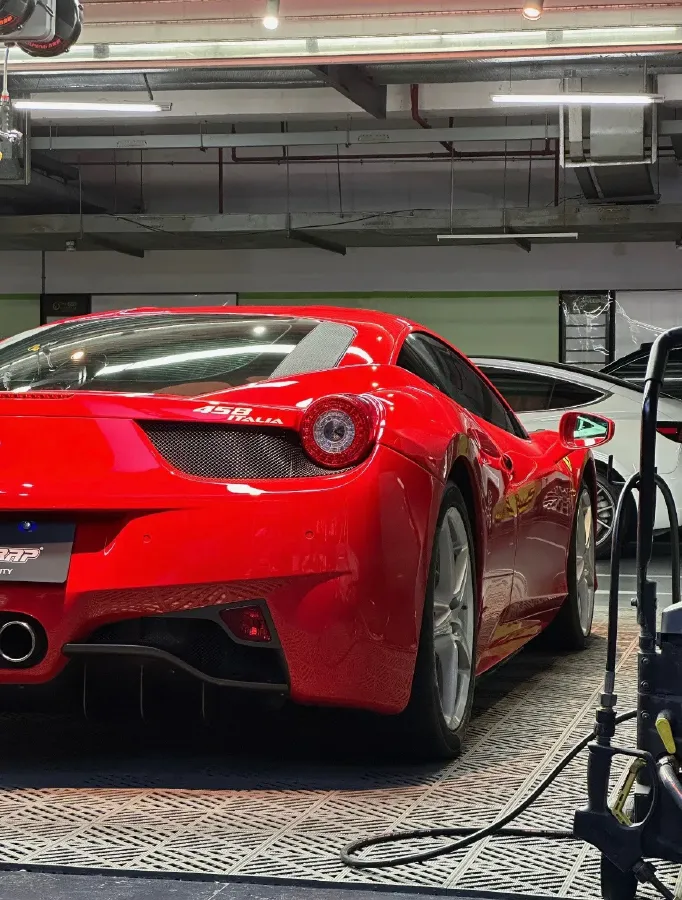 2013 Ferrari 458 4.5L 570HP V8 7DCT,autocango,china used car exporter,china ev exporter,chinese used car exporter,chinese used ev exporter