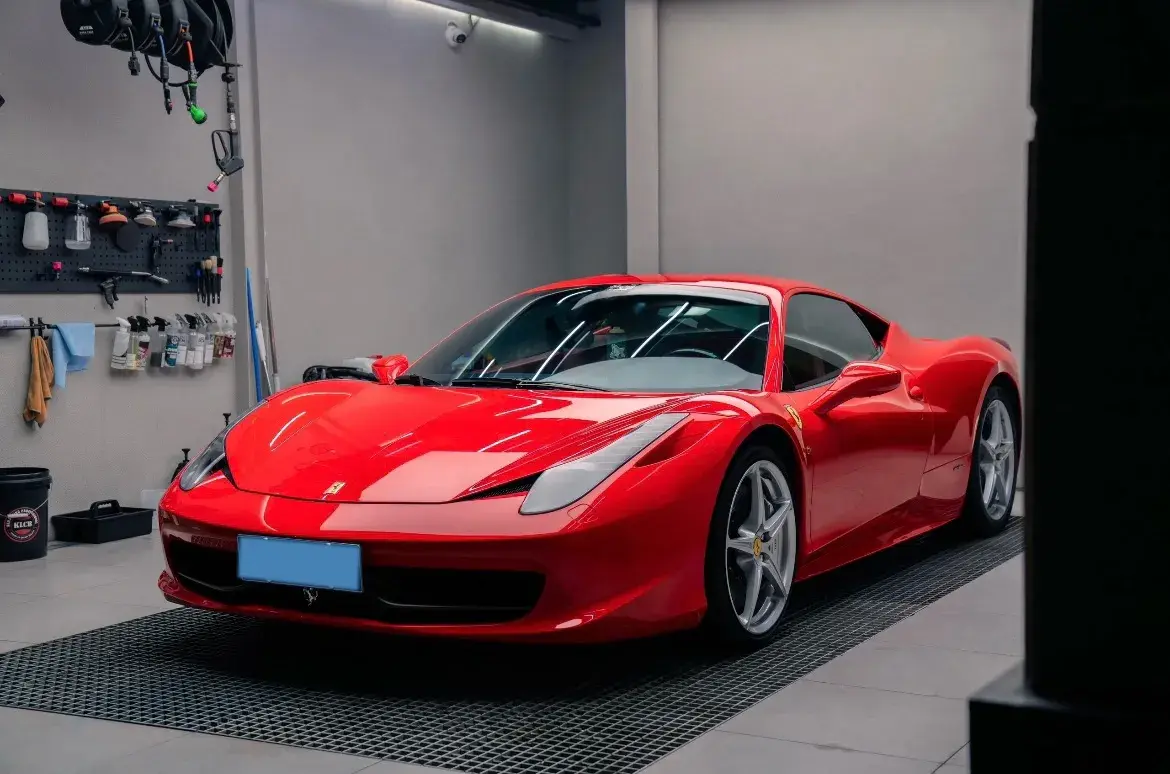 2013 Ferrari 458 4.5L 570HP V8 7DCT