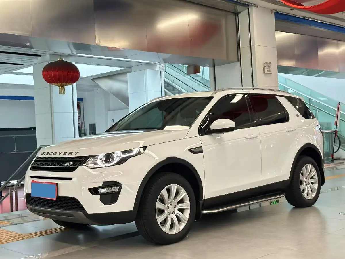 2018 Land Rover Discovery Sport 2.0T 241HP L4 9AT