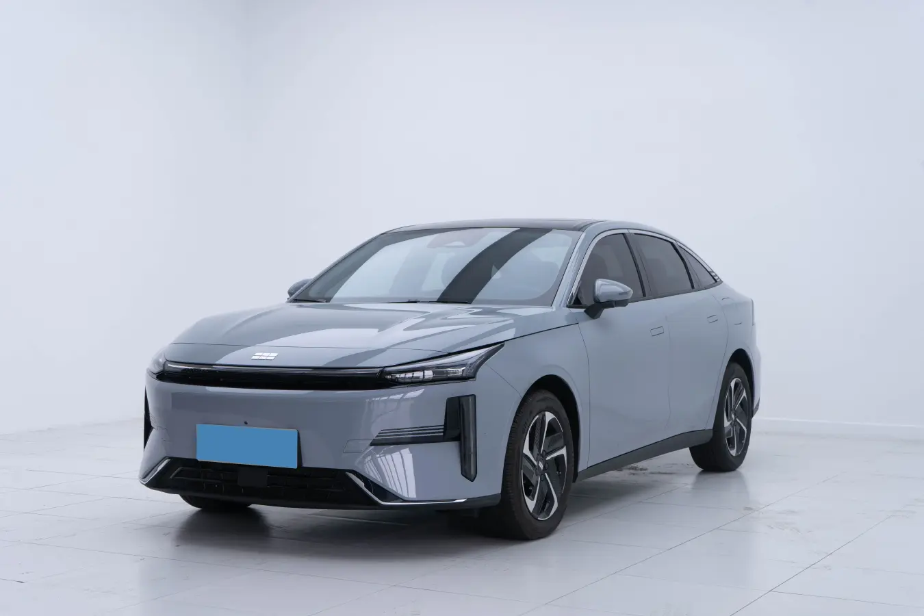 2024 Geely Galaxy L6 1.5T 163HP L4 3DHT PHEV