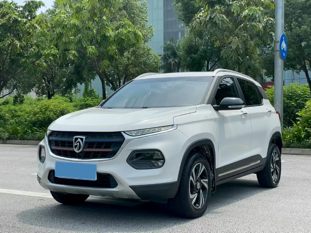 2017 BaoJun 510 1.5L 112HP L4 6MT