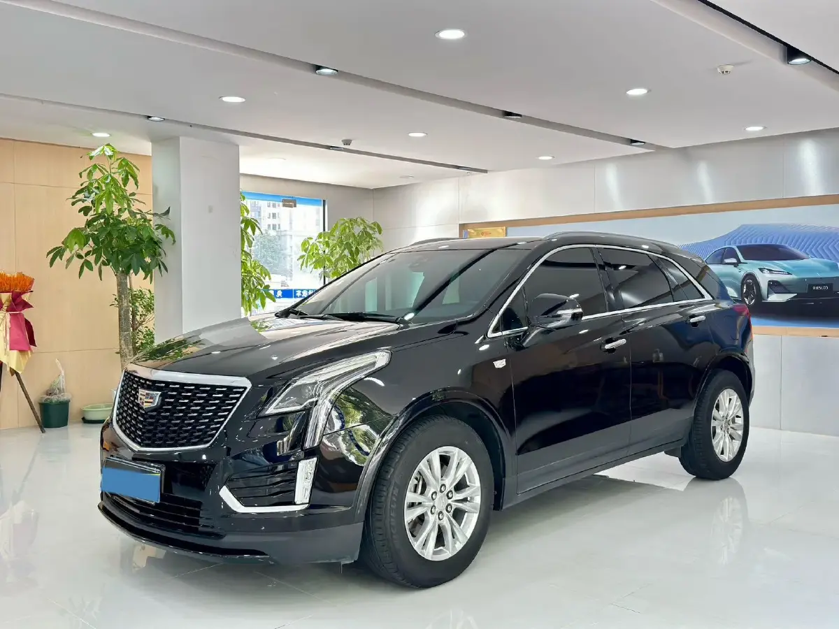 2020 Cadillac XT5 2.0T 241HP L4 9AT