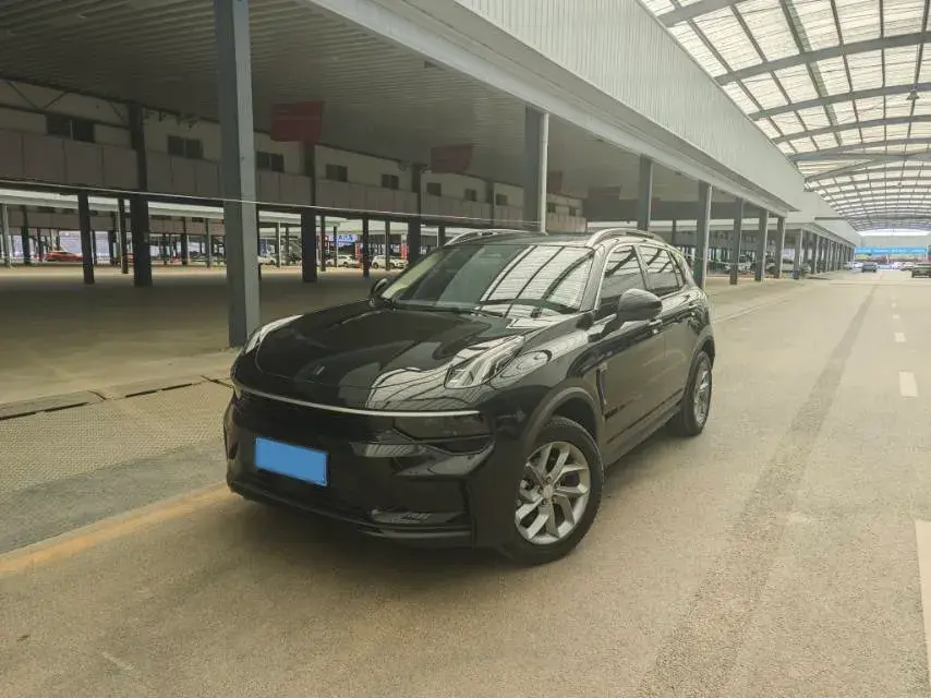 2024 LYNK&CO 01 2.0T 254HP L4 8AT