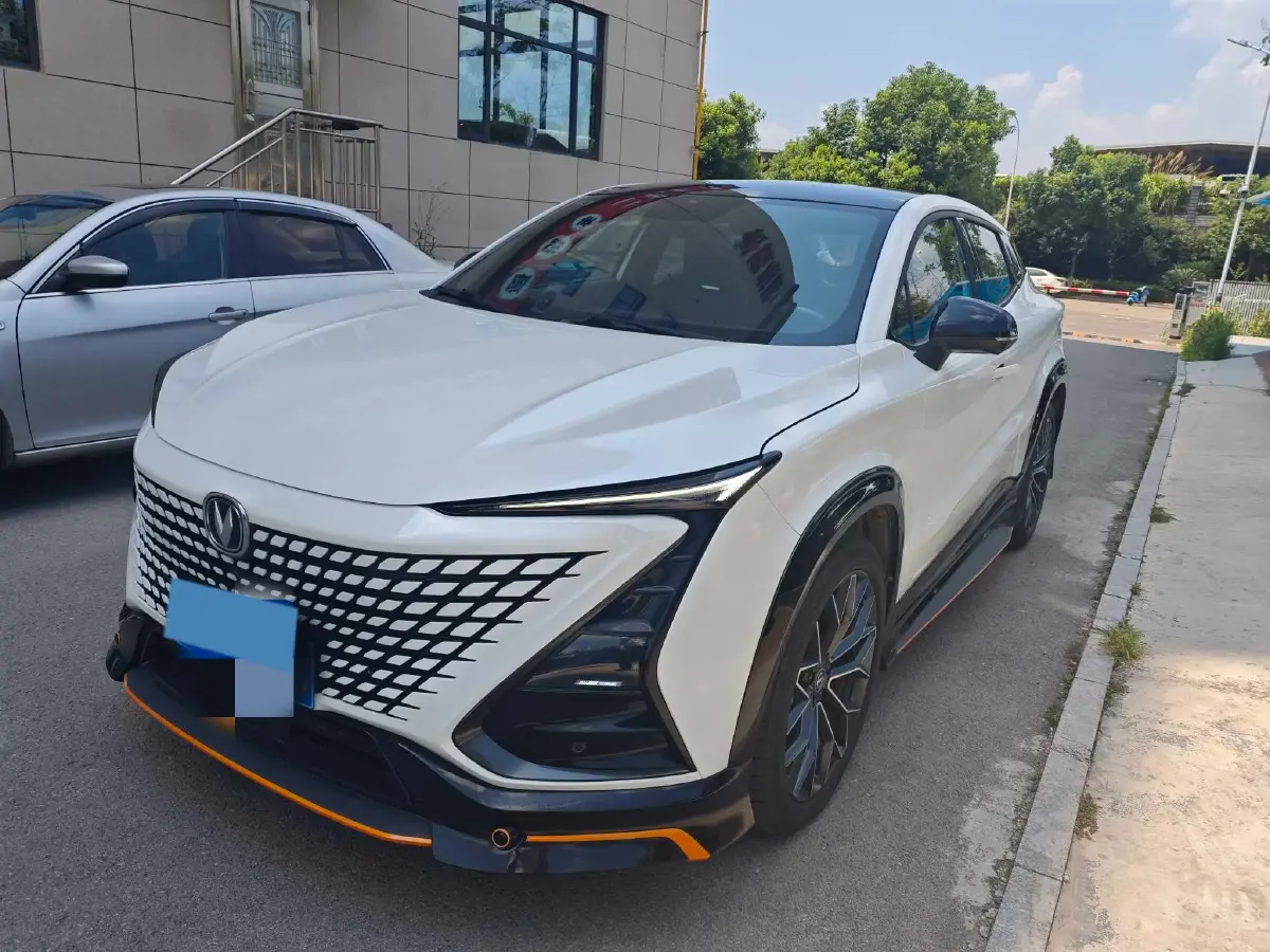 2022 ChangAn UNI-T 1.5T 188HP L4 7DCT