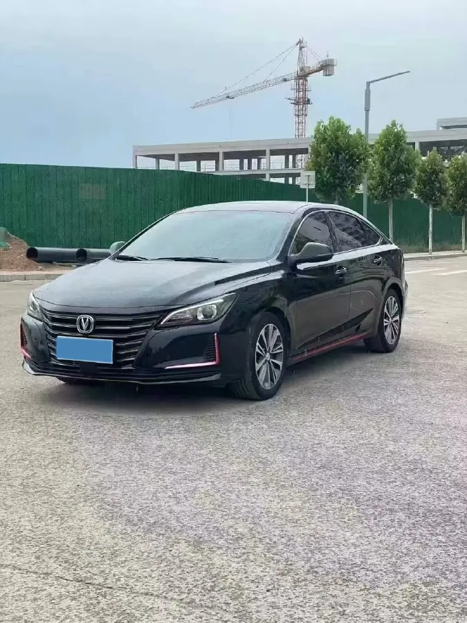 2021 ChangAn Raeton CC 1.5T 180HP L4 7DCT