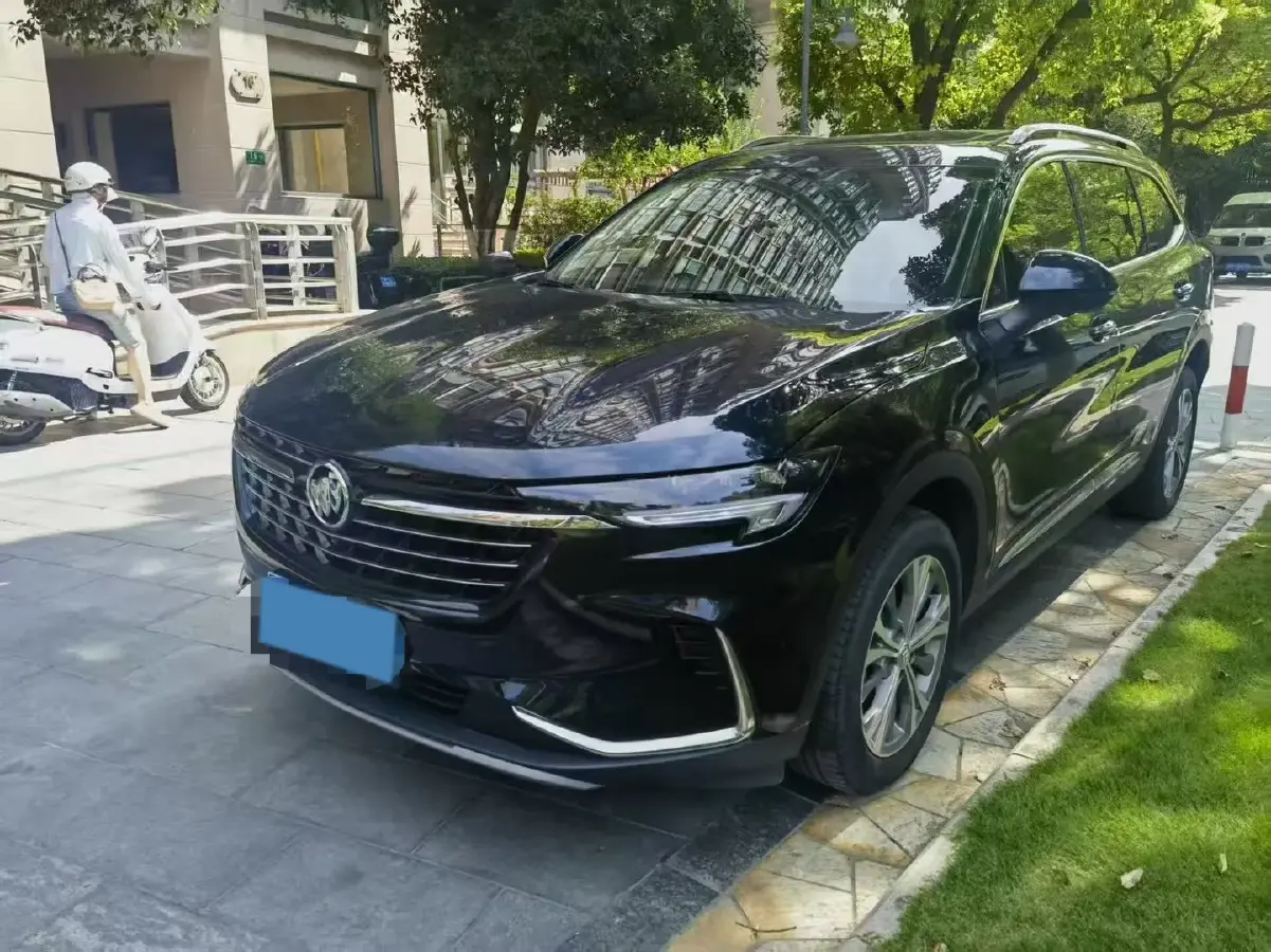 2021 Buick EnvisionPlus 2.0T 237HP L4 9AT