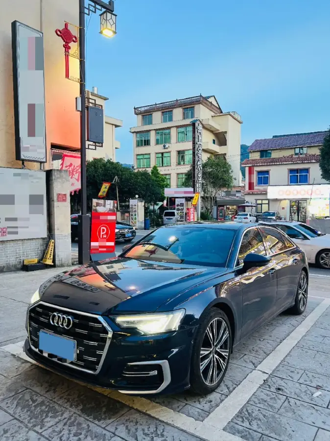 2023 Audi A6L 2.0T 245HP L4 7DCT