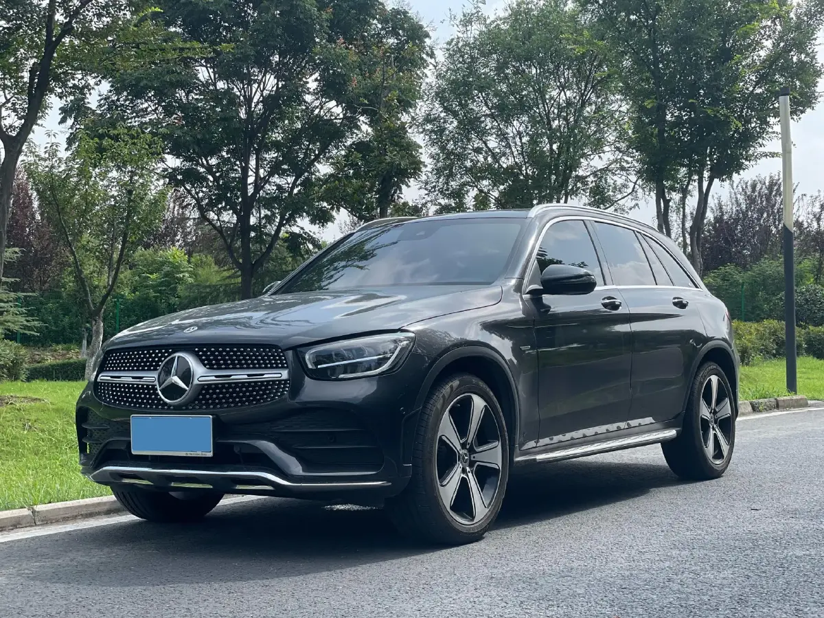 2022 Mercedes-Benz GLC Class 2.0T 258HP L4 9AT