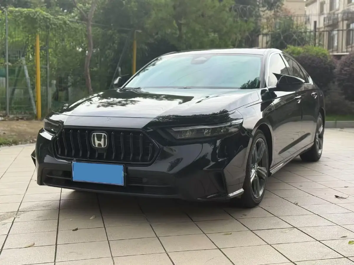 2023 Honda Inspire 1.5T 192HP L4 CVT