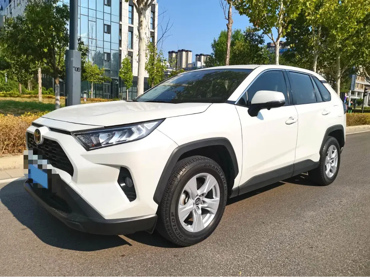 2021 Toyota RAV4 2.0L 171HP L4 CVT