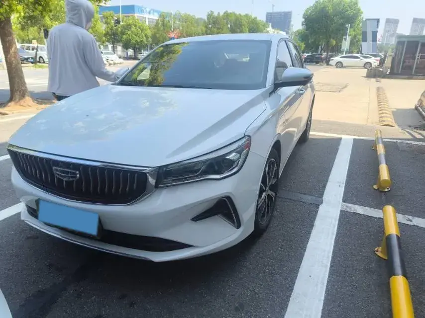 2022 Geely Emgrand L 1.4T 141HP L4 CVT