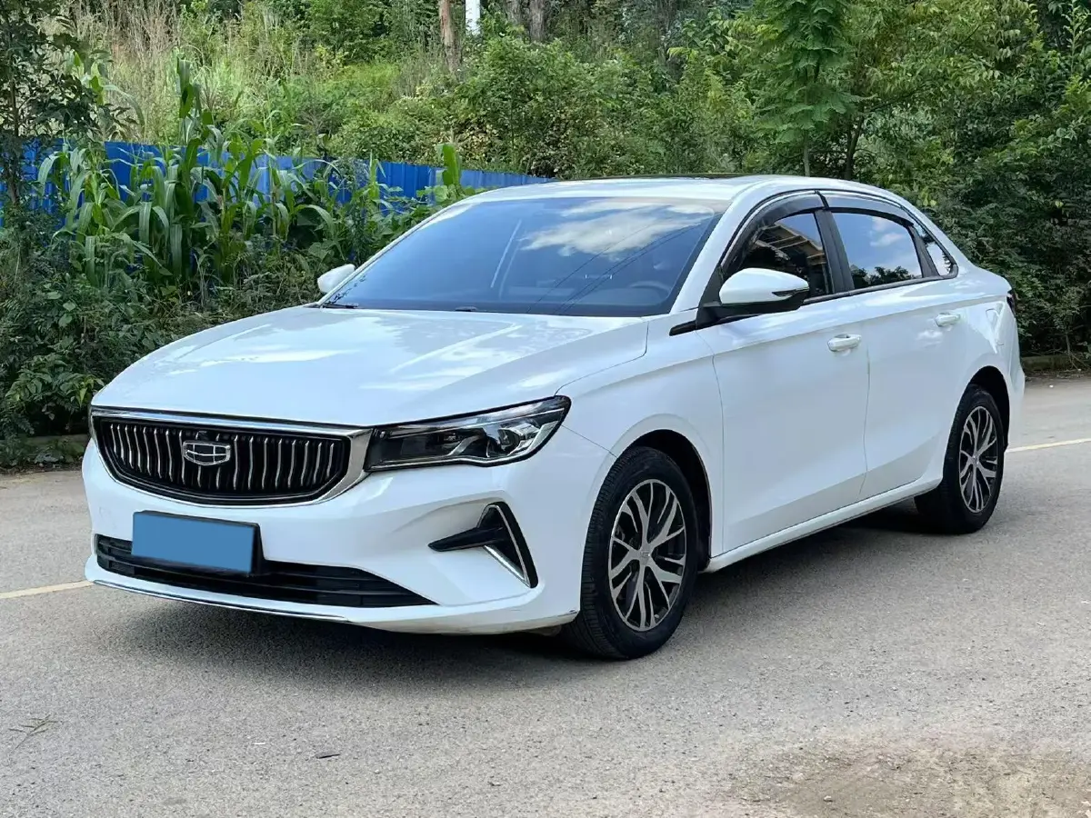 2022 Geely Emgrand 1.5L 114HP L4 5MT