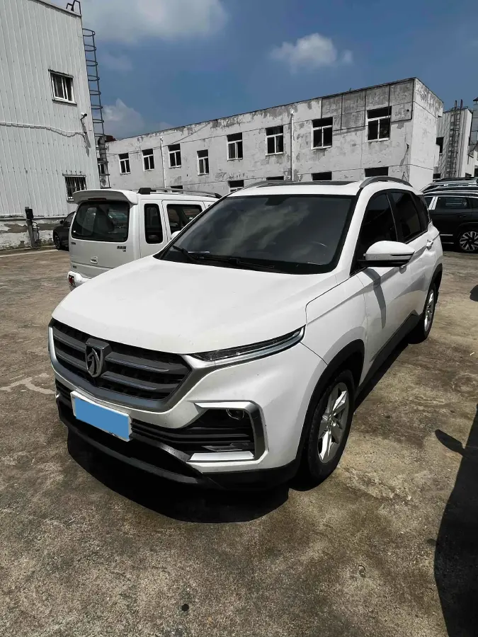 2019 BaoJun 530 1.5T 151HP L4 CVT