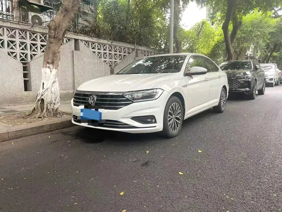 2020 Volkswagen Sagitar 1.4T 150HP L4 7DCT