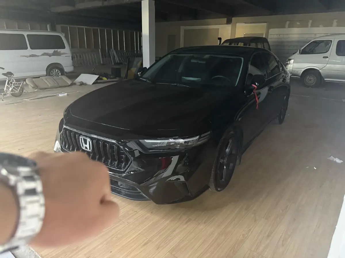 2023 Honda Inspire 1.5T 192HP L4 CVT