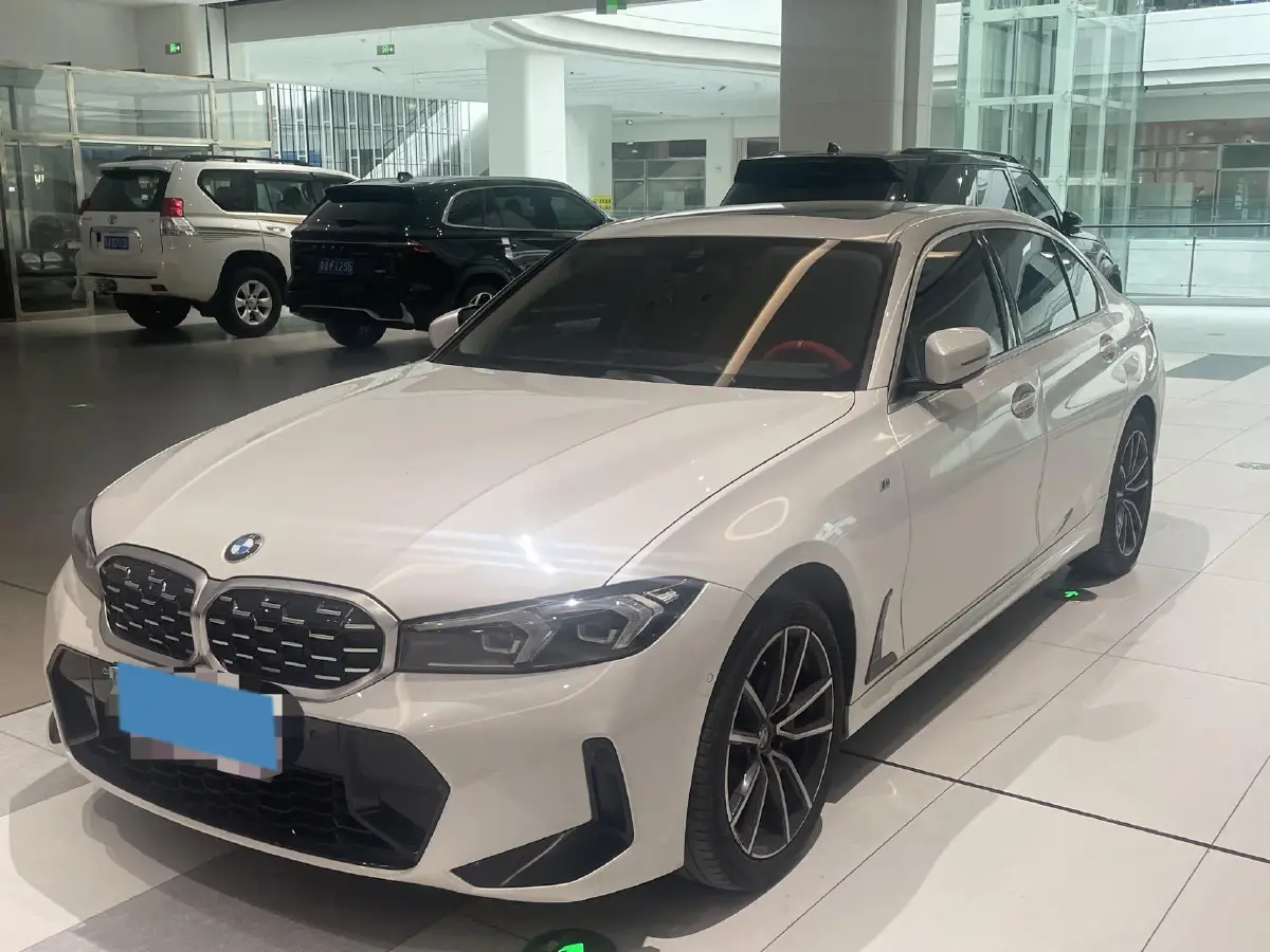 2023 BMW 3 Series 2.0T 184HP L4 8AT