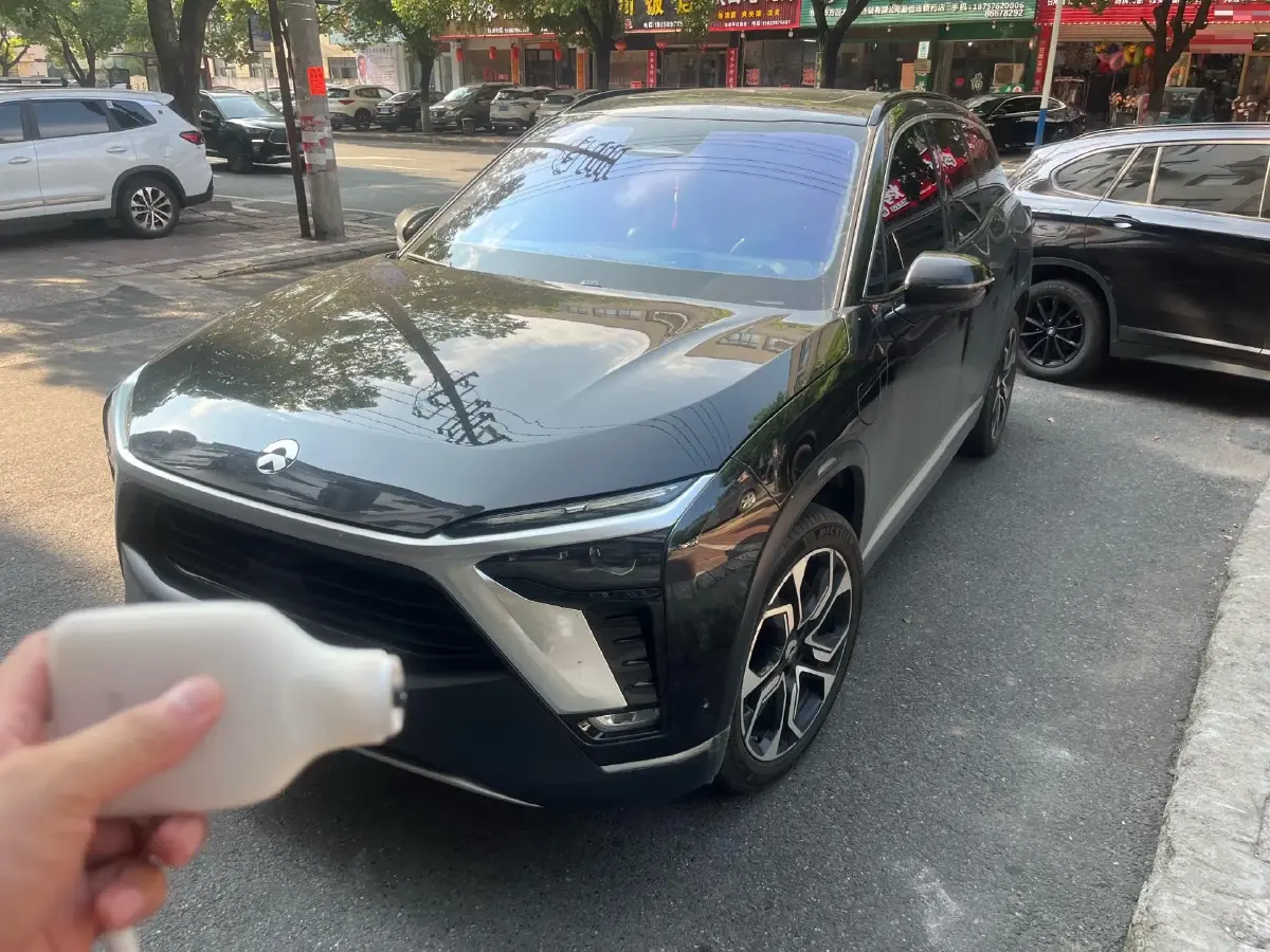 2022 NIO ES8 BEV 75KWH