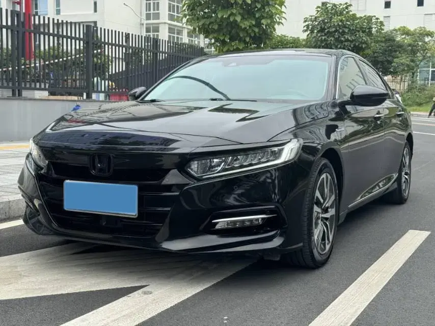 2018 Honda Accord 1.5T 194HP L4 CVT