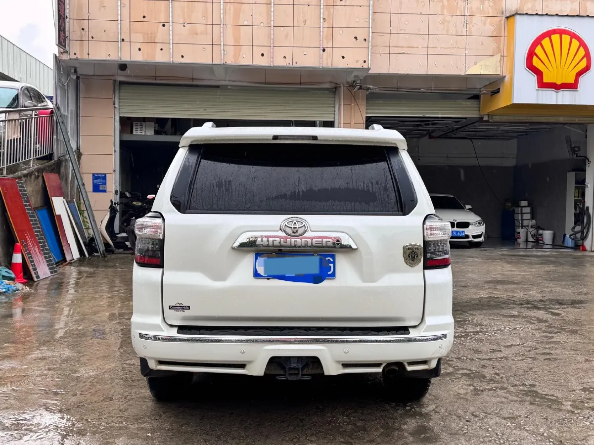 2020 Toyota Yaris 1.6T 261HP L3 6MT,autocango,china used car exporter,china ev exporter,chinese used car exporter,chinese used ev exporter