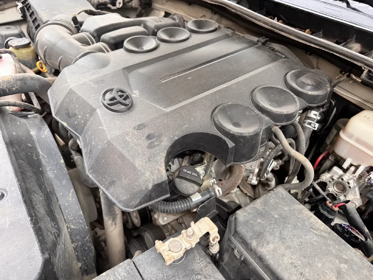 2020 Toyota Yaris 1.6T 261HP L3 6MT,autocango,china used car exporter,china ev exporter,chinese used car exporter,chinese used ev exporter