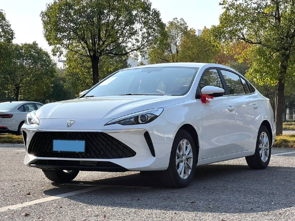 2023 Roewe i5 1.5L 129HP L4 CVT