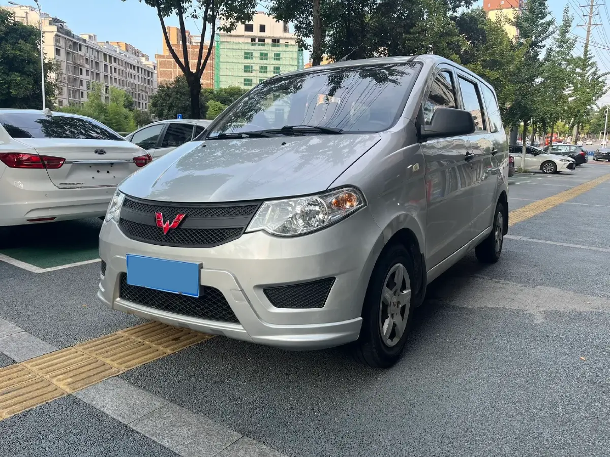 2018 WuLing HongGuang 1.2L 82HP L4 5MT
