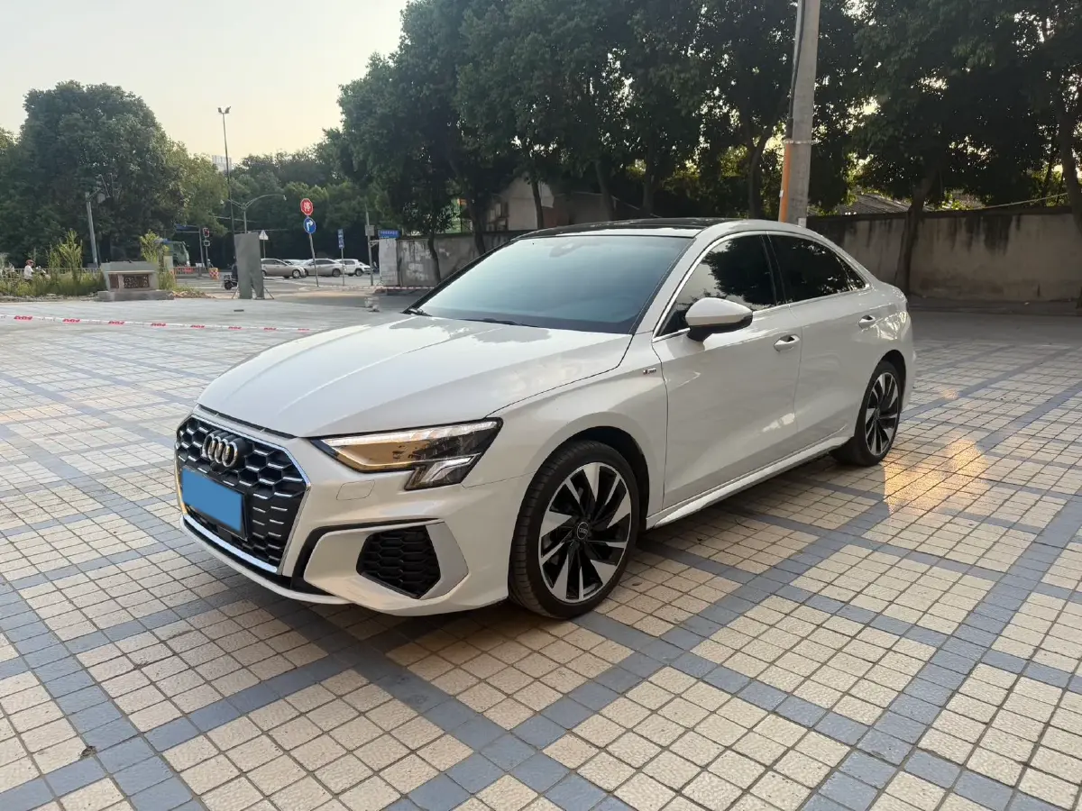 2021 Audi A3 1.4T 150HP L4 7DCT
