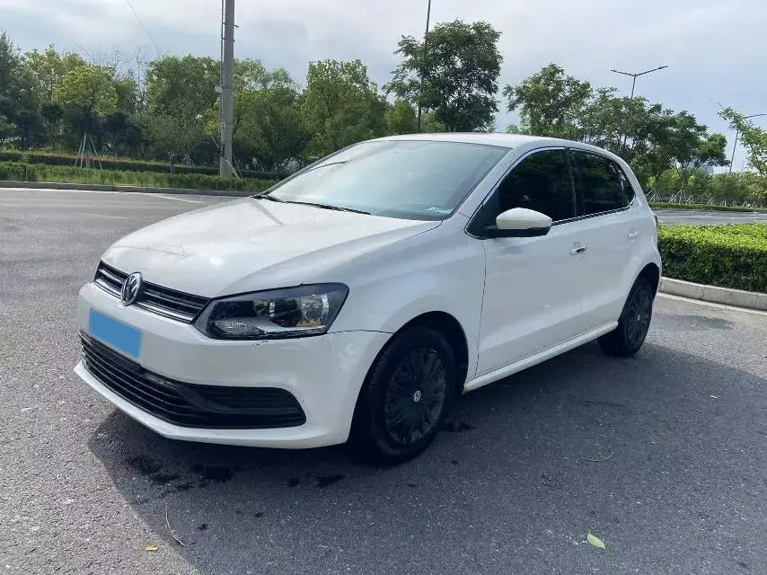 2018 Volkswagen Polo 1.5L 110HP L4 6AT